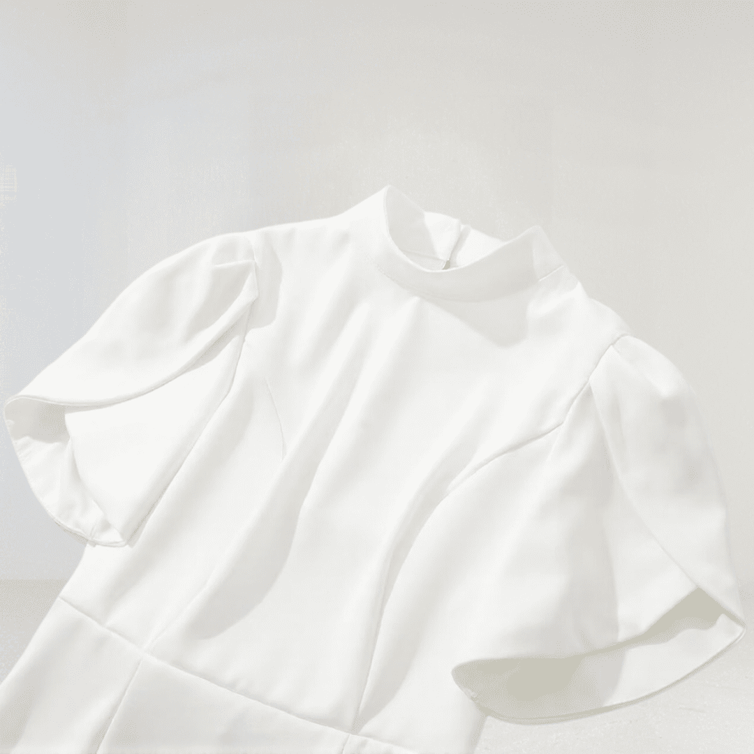 Adèle – Robe Courte à Manches Bouffantes